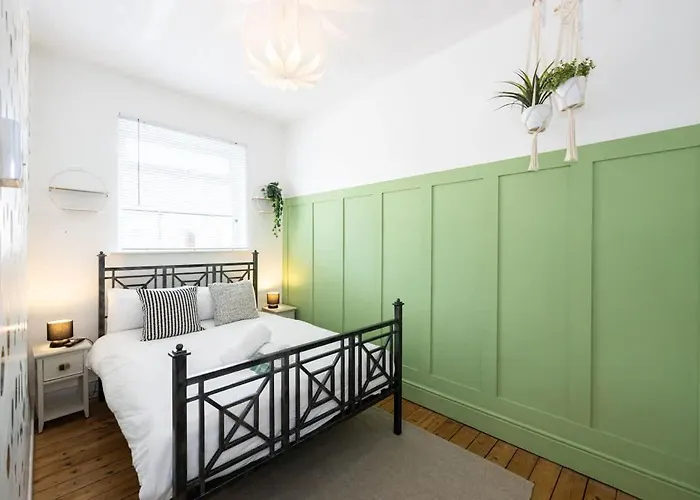 Winslow House- Close To Coop Etihad & Free Parking Μάντσεστερ