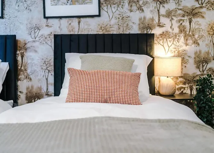 Casa vacanze Modern 4br Family Sleeps 8 + Free Parking