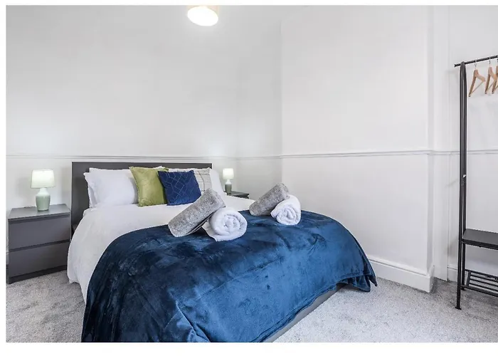 Lägenhet Modern 3bd House - Free Parking - Fast Wifi Manchester