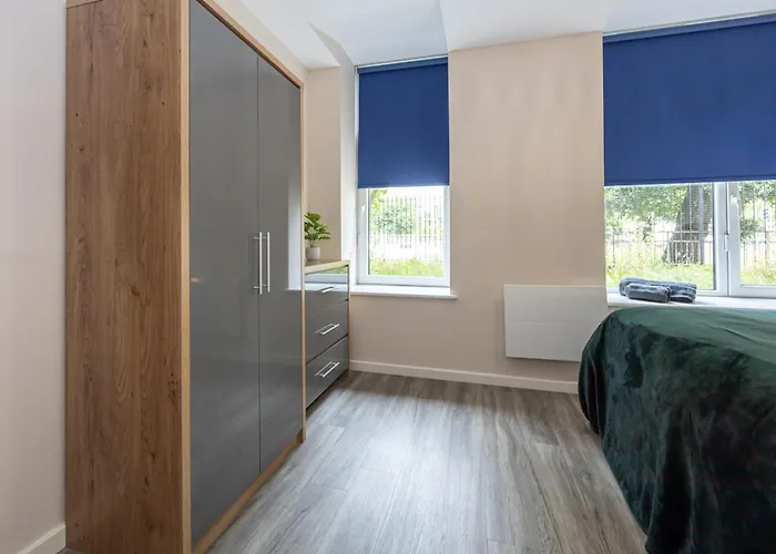 Manchester - 1 Bed Apartment - Free Parking - Fast Wi Fi By Av Hughes Properties マンチェスター