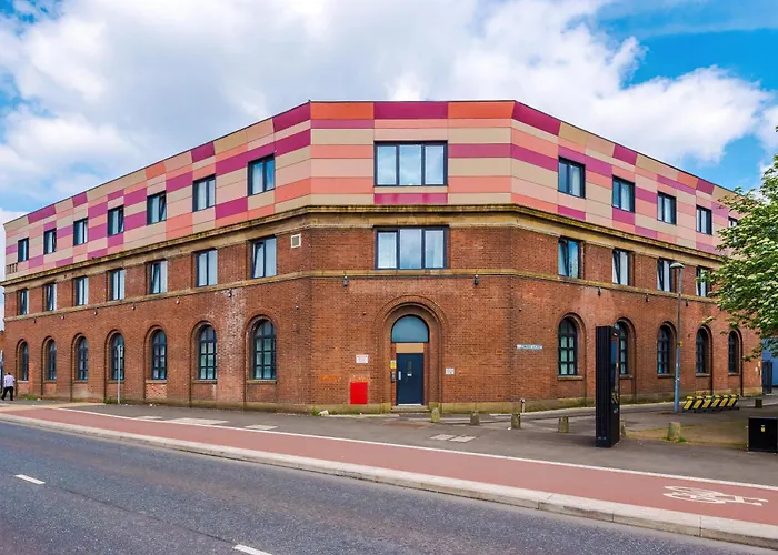 Large Salford -free Parking