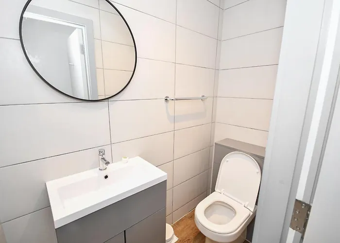 Apartmán Spacious 2bed Flat W Security