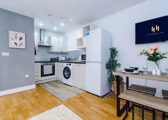 아파트 Cosy 2br In Center - With Wifi, Kitchen & Parking