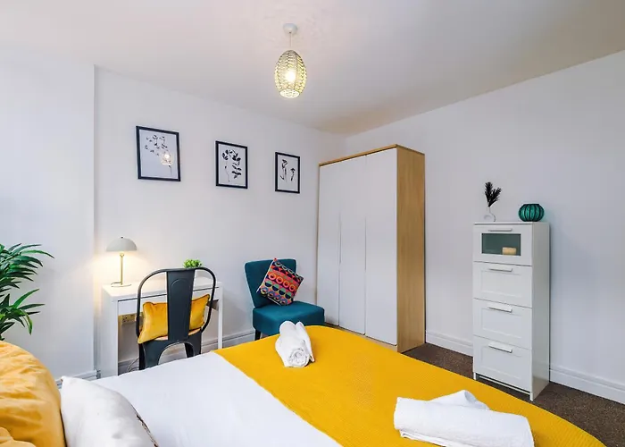 아파트 Cosy 2br In Center - With Wifi, Kitchen & Parking *