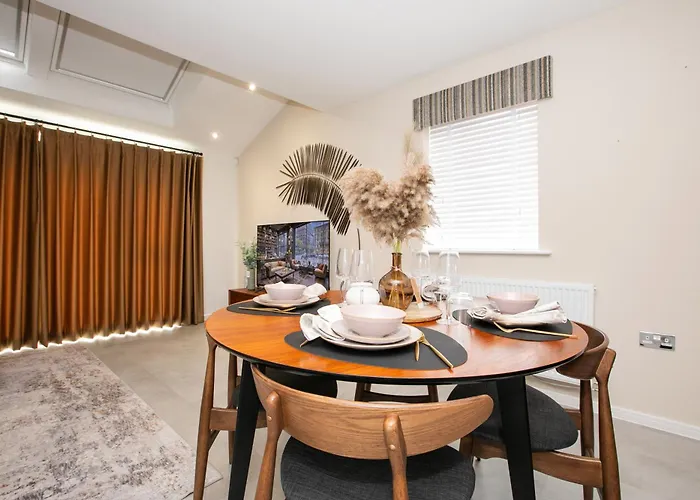 The Scenic Luxury House *