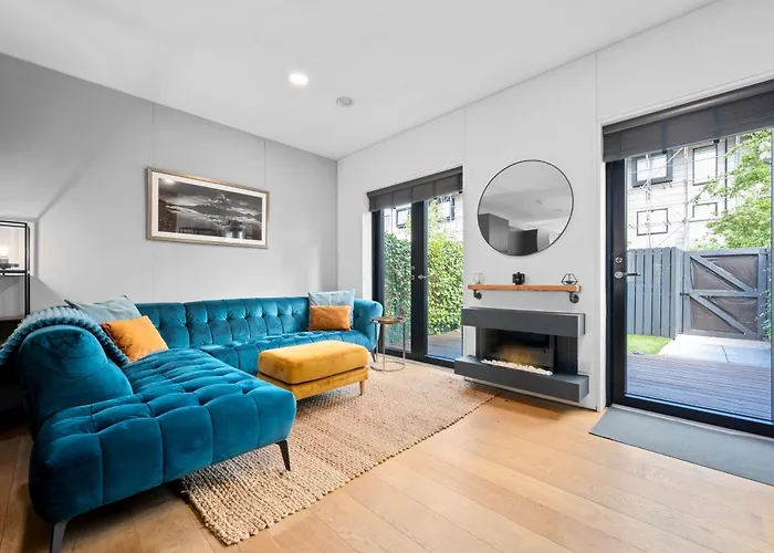 度假居 Cityscape Mcr Townhouse - Free Parking & Garden *