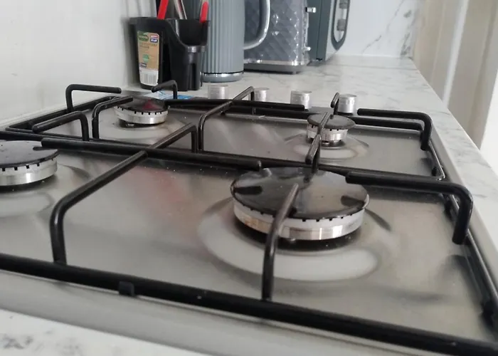 2 Beds Suburb Nestled Nook Lägenhet *