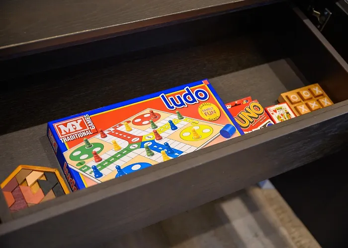 펜션 West Didsbury Retreat L Cinema L Sleeps 8 *