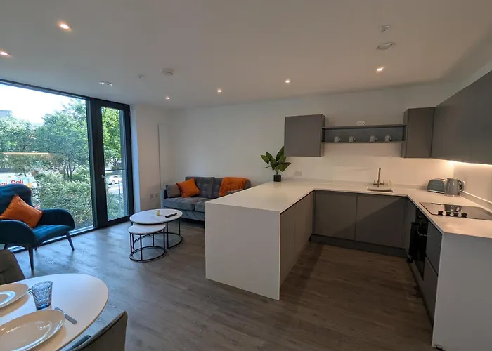 New 1br Gym Roof Terrace Lounge