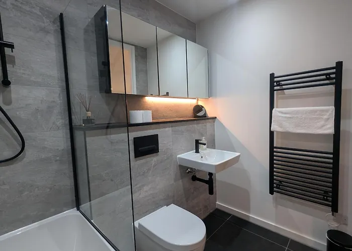 New 1br Gym Roof Terrace Lounge 맨체스터