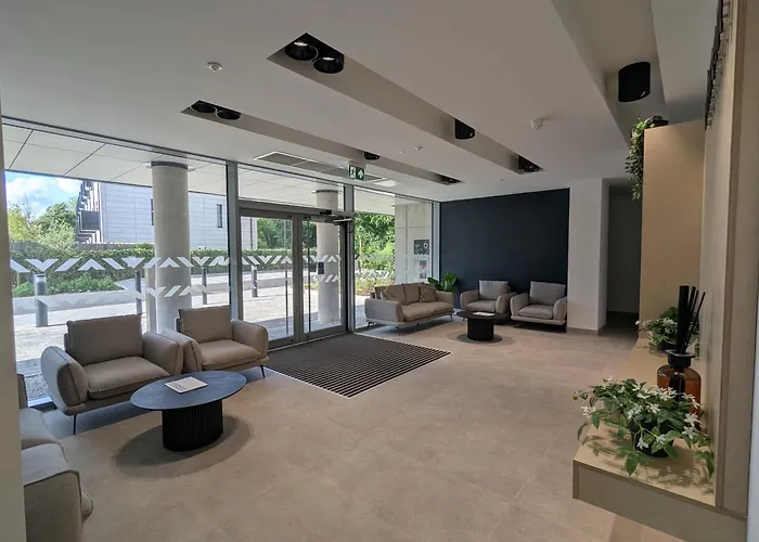 New 1br Gym Roof Terrace Lounge