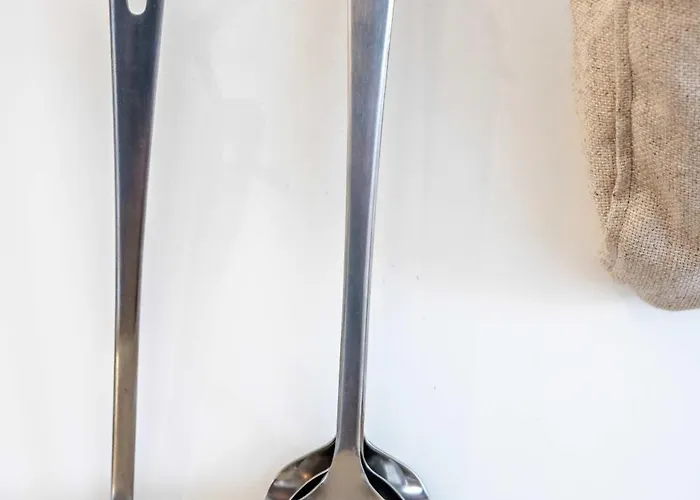 Zeni Alexandra Rise Two Bed Flat