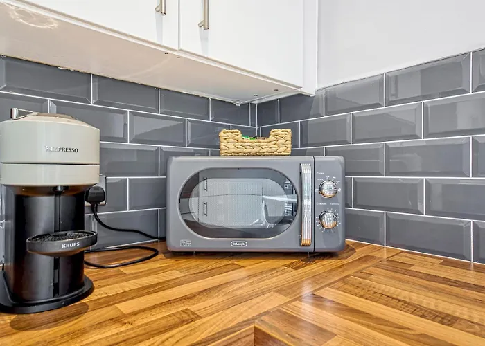 Apartment Beautiful Luxury By Media & Man Utd - Pass The Keys