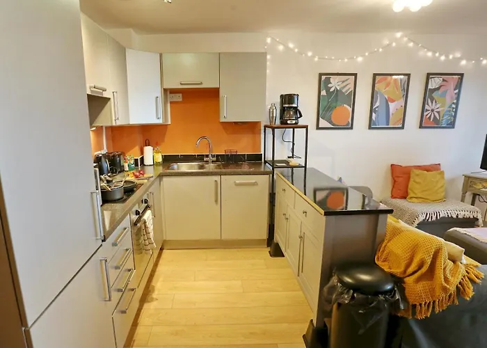 Apartment Cosy Mins Away To Man Etihad Arena - Pass The Keys