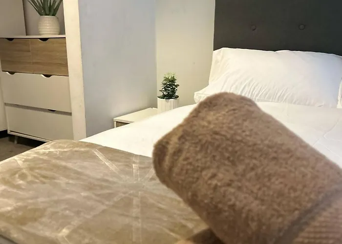 Apartament The Dyche-parking-local Attractions-fast Wi-fi *