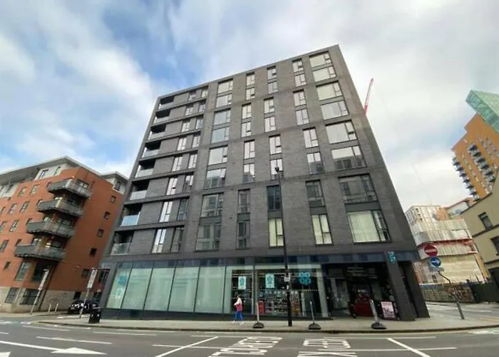 The Dyche-parking-local Attractions-fast Wi-fi Apartament Manchester