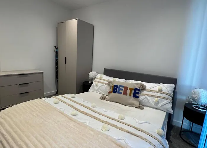 Exquisite Riverview 2bedroom Flat In Manchester. 맨체스터