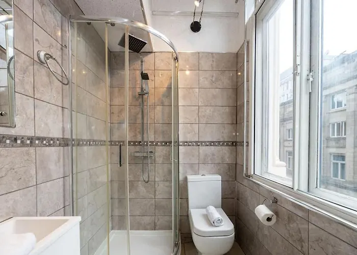 Sleeps 6 Stunning 2 Bed By Superhost *