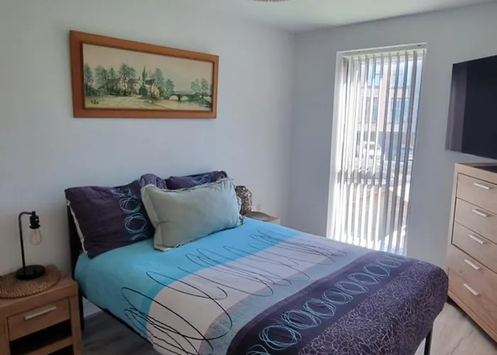 Lovely New In Close To Fc *