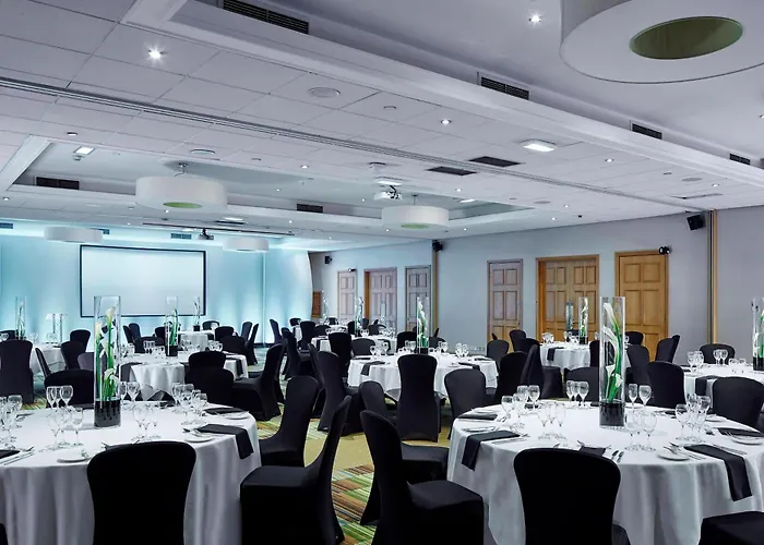 Marriott Victoria & 4* 맨체스터