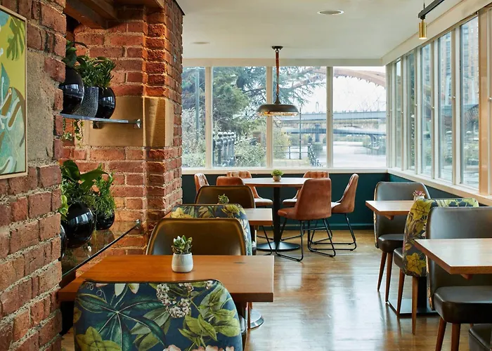 호텔 Marriott Victoria &