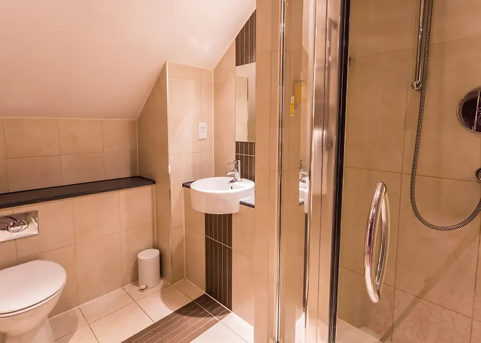 The Gardens 3* Manchester