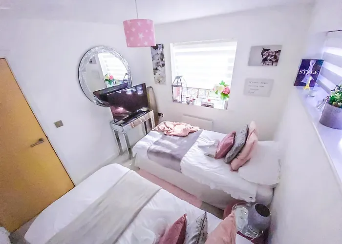 Royal At Coop Live Etihad, Sports 3*