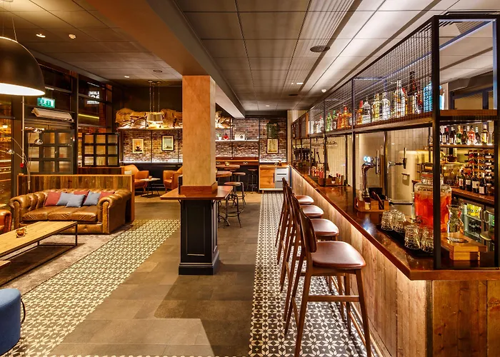 Ibis Centre 96 Portland Street 3* Manchester