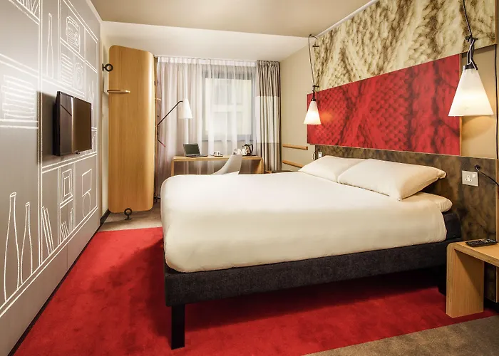 Hotell Ibis Centre Princess Street 3*