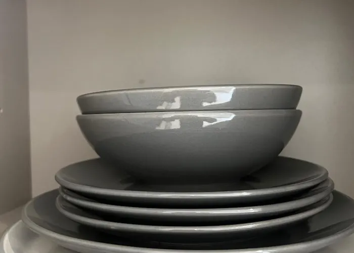 House - Sleeps 5 Private Parking & Pets Allowed