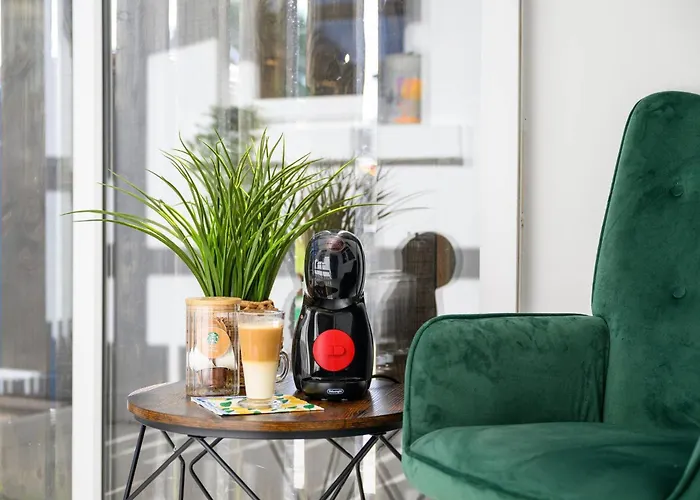 Bright And Cosy 3-bedroom Near - Free Parking - Sleeps 6 펜션