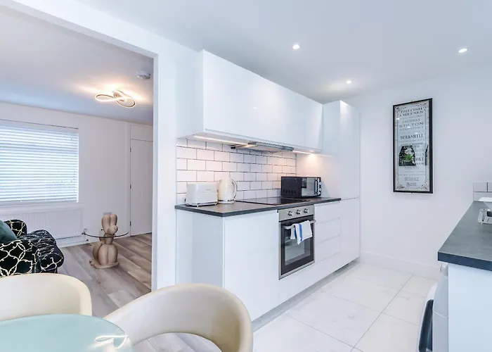 Ferienhaus Minutes To The Coop Live Arena & Etihad Stadium - Free Parking With Ev Charger Manchester