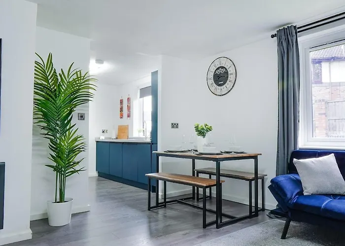 公寓 Sleek 2Br Near Centre - Sleeps 6 - Parking *