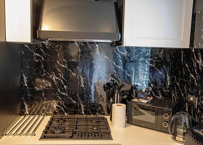 Apartment 2br In Near Etihad Stadium With Parking Manchester