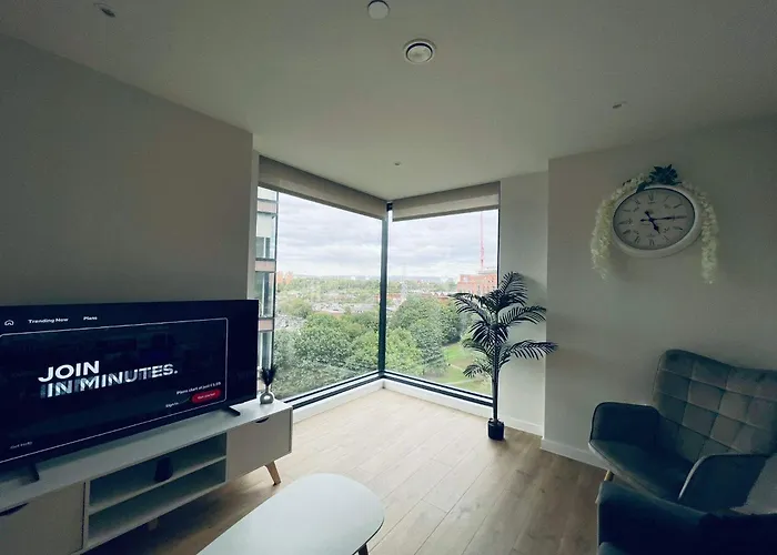 Sky View Centre Luxe - 2 Bedrooms Appartamento *