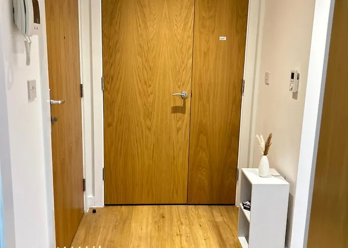 With - Terrace - Gym- Free Parking- Next To Man Stadium & Centre Mánchester