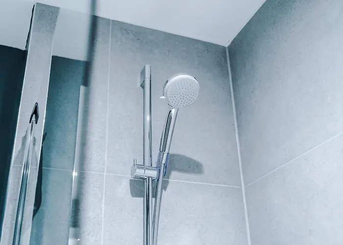 Stylish 1bed Fast Wi-fi Easy Access To Appartamento *