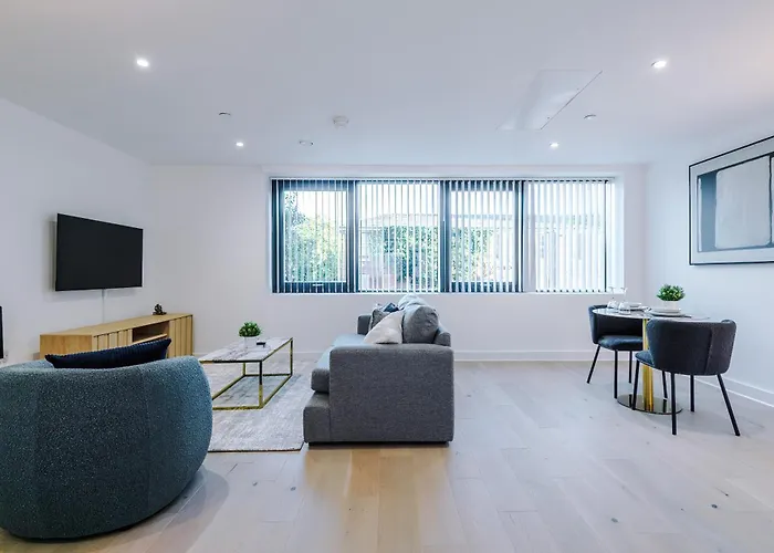 Stylish 1bed Fast Wi-fi Easy Access To Appartamento *