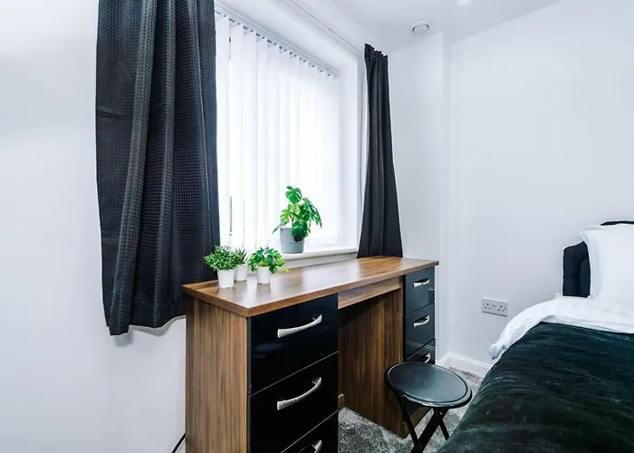 Apartament Luxury 3 Bedroom House Close To Center *