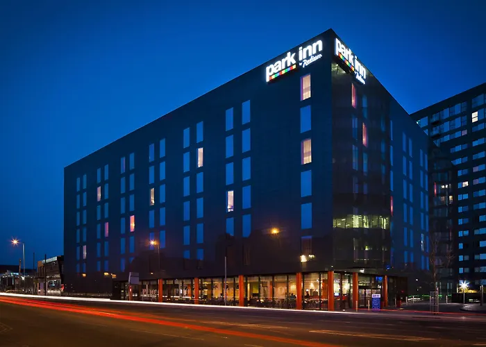 Radisson Centre, A Verified Net Zero 4* Μάντσεστερ