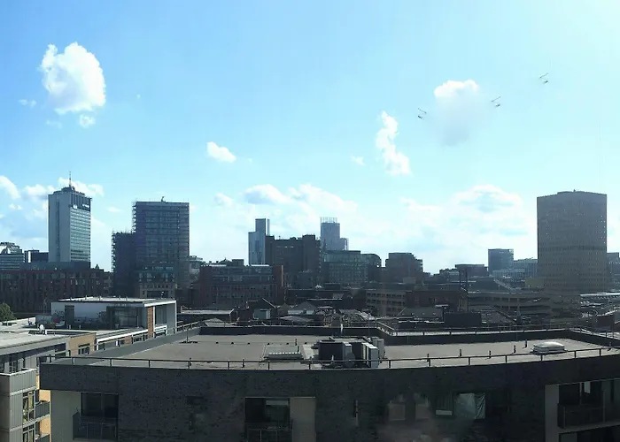 Hotel Express Centre Arena By Ihg