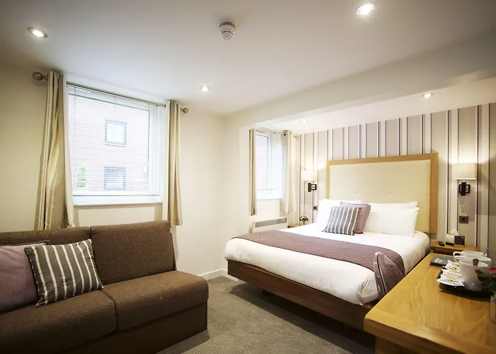 The Waterside And Leisure Club Hotel 3*