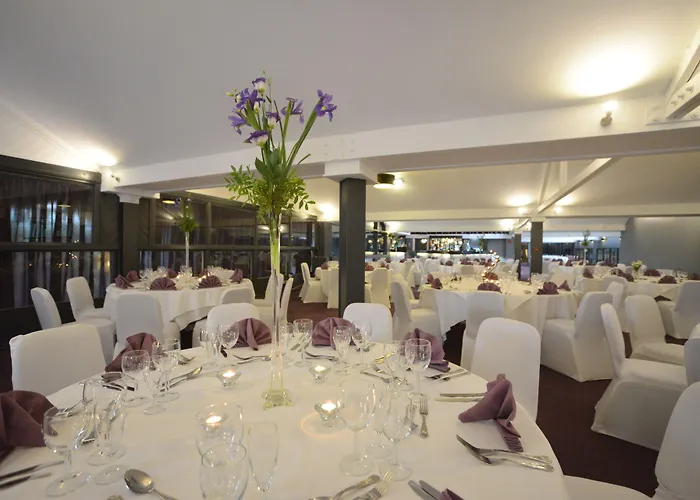 Hotel The Waterside And Leisure Club