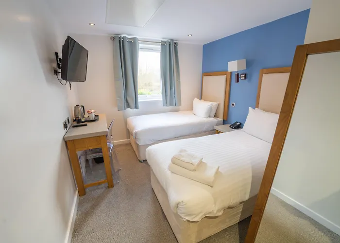 The Waterside And Leisure Club Hotel