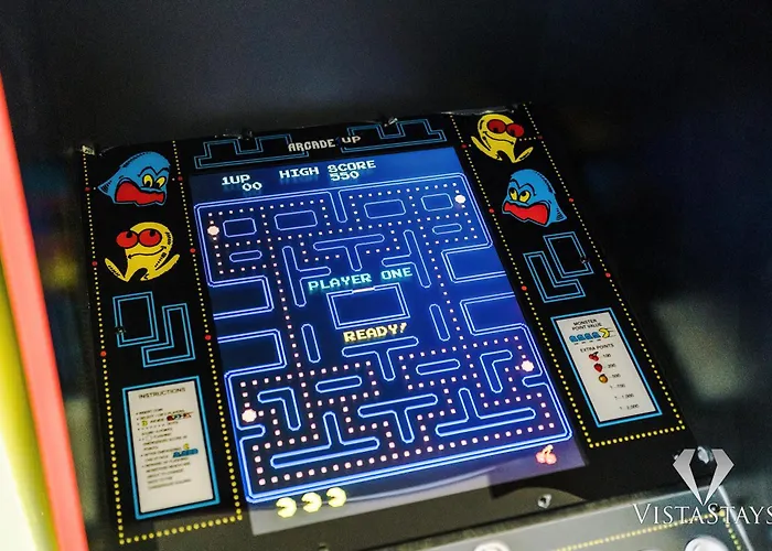 Cosy 3bdr House By Vista Short Lets & Serviced With Ps4 And Parking * מנצ'סטר