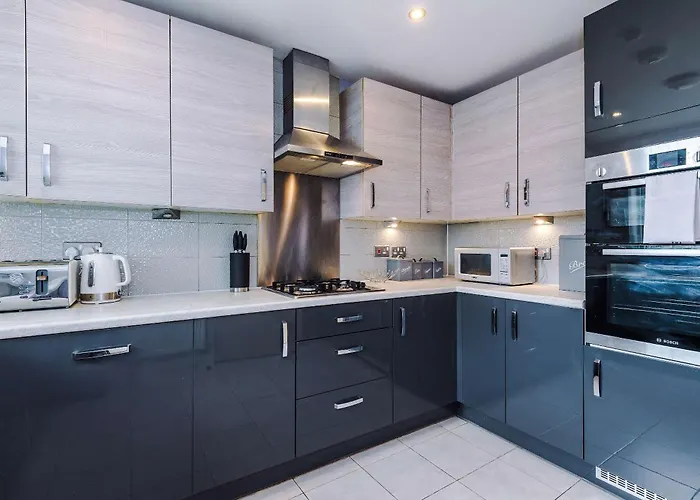 Prázdninový dům Large Townhouse By The Etihad & Coop Live Arena With Free Parking *