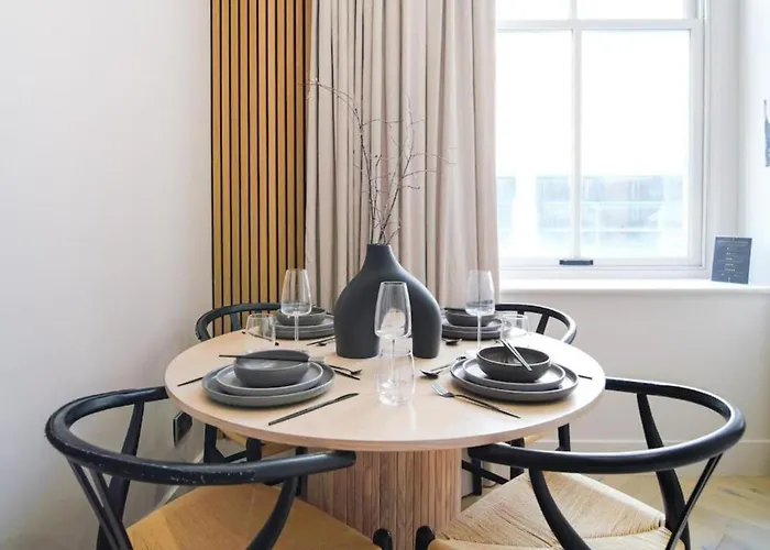 Japandi By The Heim Residences * 맨체스터