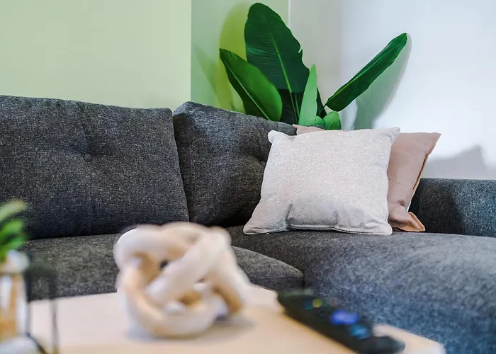 Stylish 3 Bedroom - Free Parking, Smart Tv, Sleeps 8 Dom wakacyjny