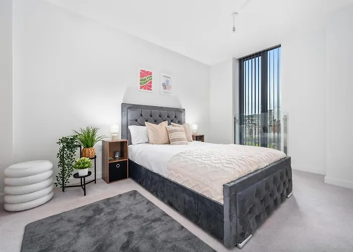 Apartment Center 28 Day Perks From May, Family And Business Travel Hideaway,parking, Walking Distance To Amenities *