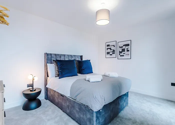 Stylish 2 Bed 2 Bath In * 맨체스터